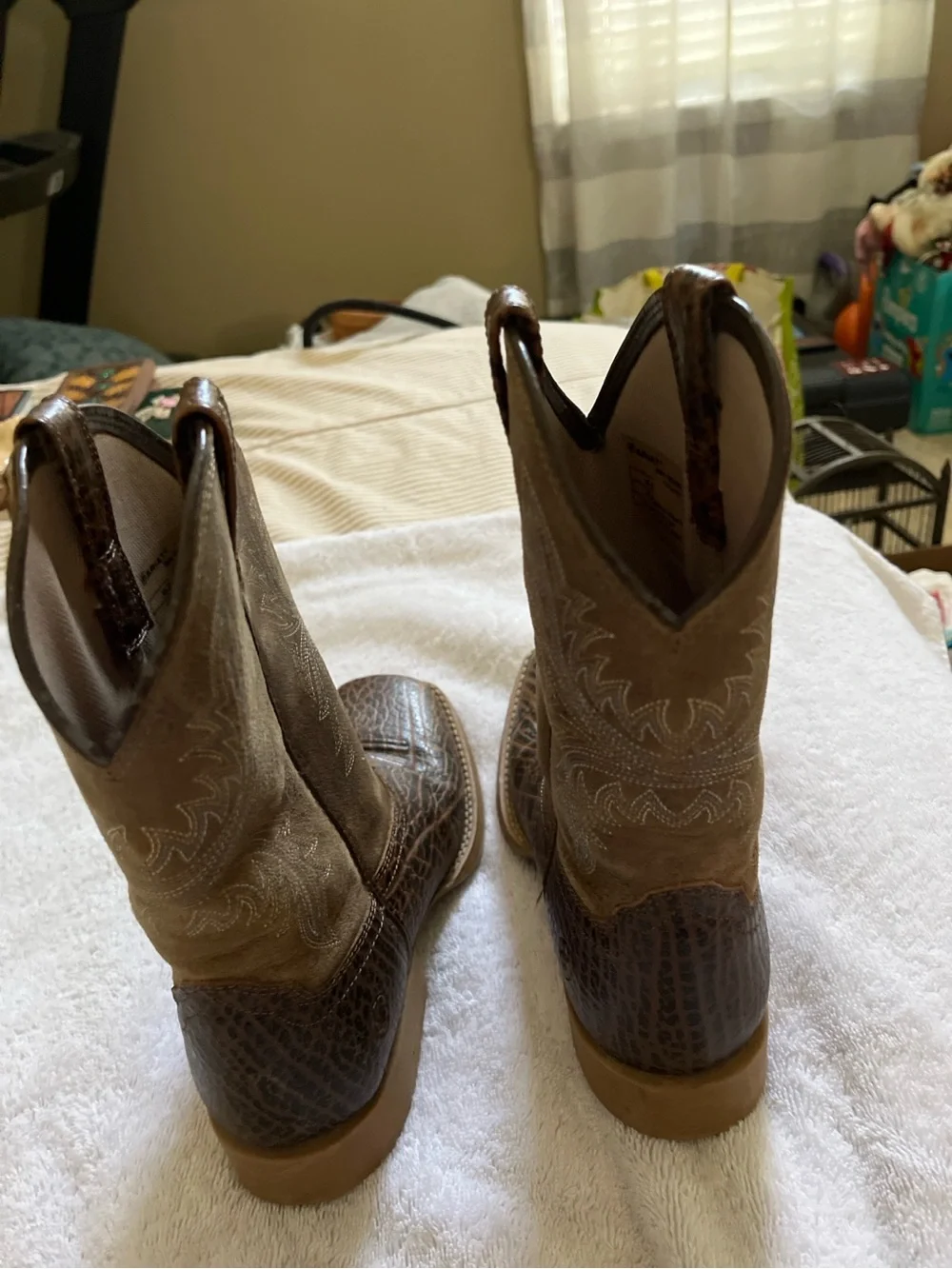 Ariat kids western